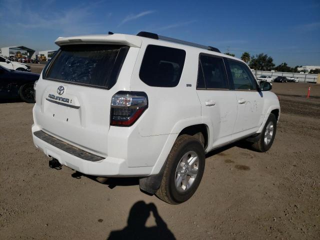 Photo 3 from auction – 2022 TOYOTA 4RUNNER SR with VIN JTEEU5JR9N5266983
