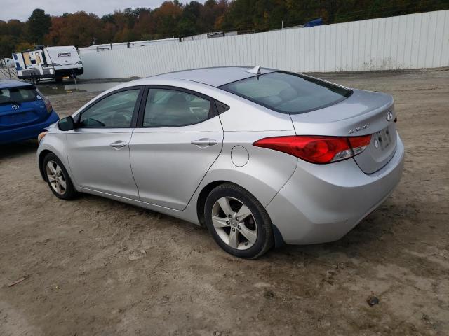 Photo 3 from auction – 2012 HYUNDAI ELANTRA GL with VIN KMHDH4AE1CU288342