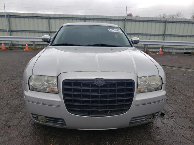 Photo 9 from auction – 2010 CHRYSLER 300 TOURIN with VIN 2C3CA4CDXAH142938