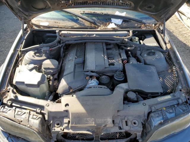 Photo 7 from auction – 2002 BMW 325 CI with VIN WBABS33402PG86683