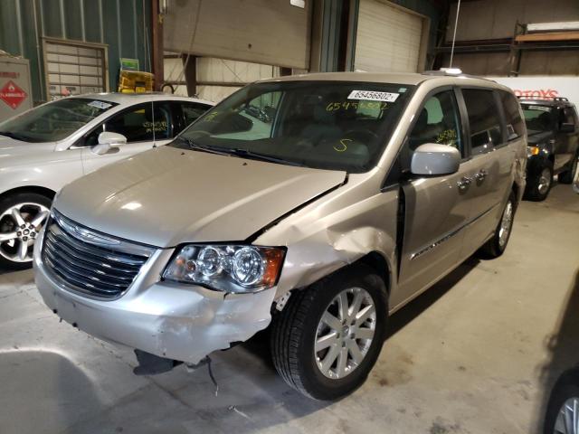 Photo 2 from auction – 2016 CHRYSLER TOWN & COU with VIN 2C4RC1BG0GR199274