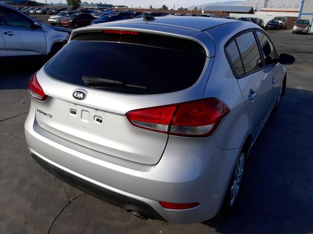 Photo 4 from auction – 2017 KIA FORTE LX with VIN KNAFK5A81H5666818