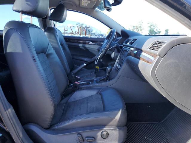 Photo 5 from auction – 2015 VOLKSWAGEN PASSAT SEL with VIN 1VWCS7A38FC041473