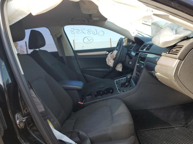 Photo 5 from auction – 2013 VOLKSWAGEN PASSAT S with VIN 1VWAP7A3XDC068258