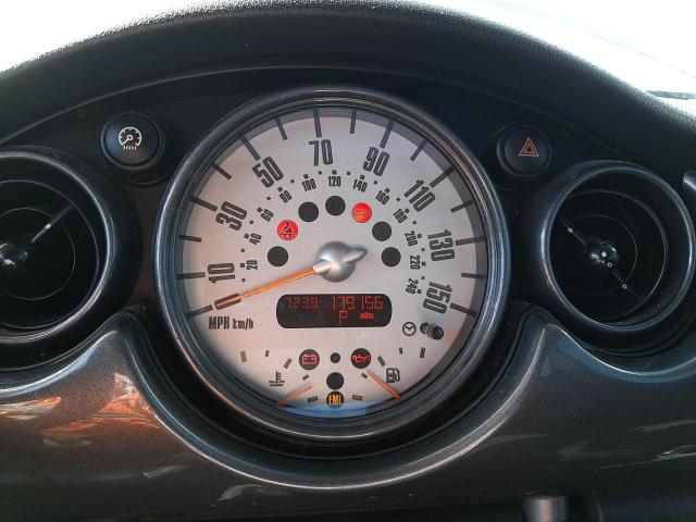 Photo 8 from auction – 2005 MINI COOPER with VIN WMWRC33525TJ73030