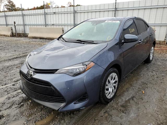Фото 2 с аукциона – 2017 TOYOTA COROLLA L с VIN 5YFBURHEXHP728329