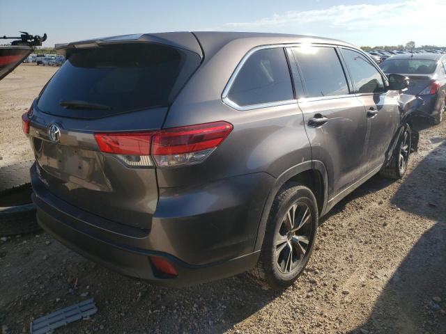 Photo 4 from auction – 2018 TOYOTA HIGHLANDER with VIN 5TDZARFHXJS036993