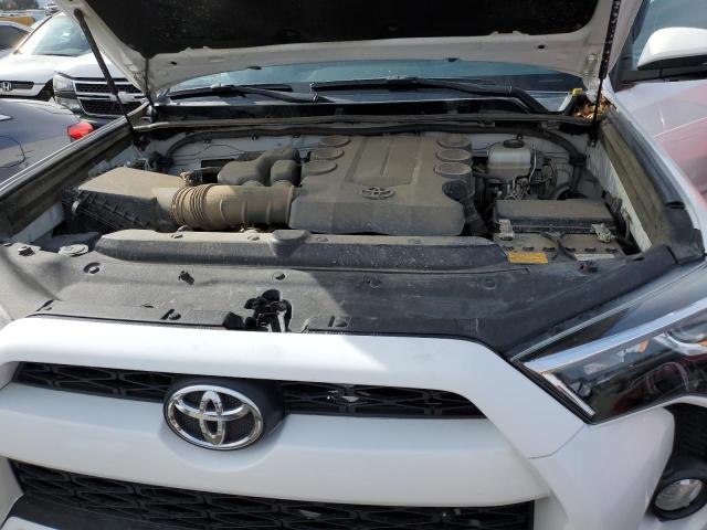 Photo 7 from auction – 2018 TOYOTA 4RUNNER SR with VIN JTEBU5JR1J5553733