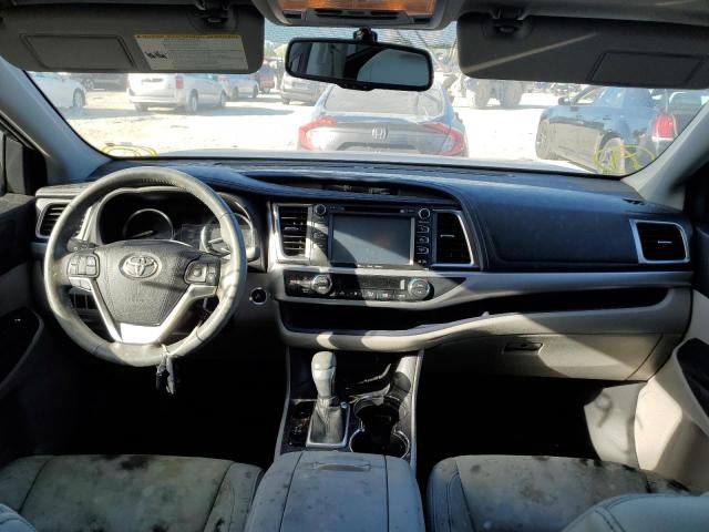 Photo 9 from auction – 2016 TOYOTA HIGHLANDER with VIN 5TDKKRFH2GS135864