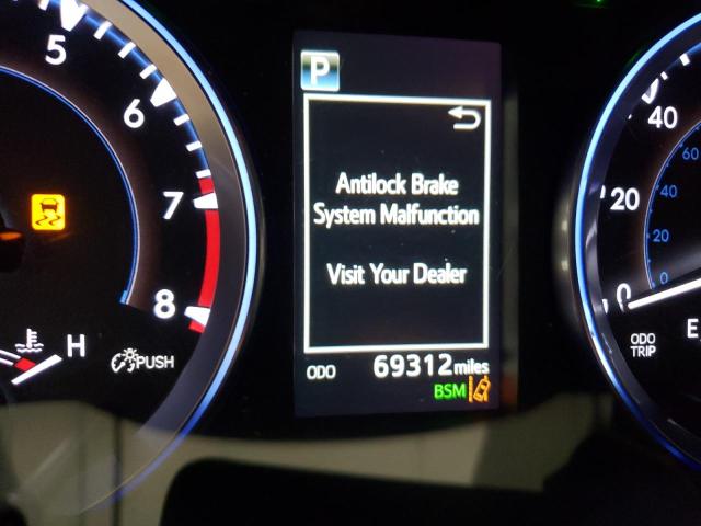 Photo 8 from auction – 2017 TOYOTA HIGHLANDER with VIN 5TDYZRFH9HS225794