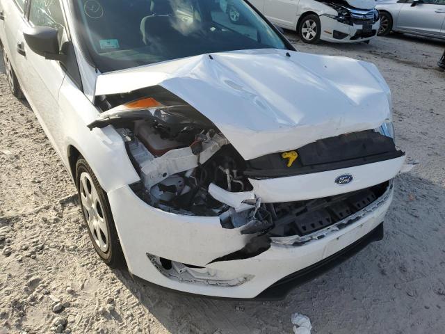 Photo 9 from auction – 2016 FORD FOCUS S with VIN 1FADP3E22GL240044