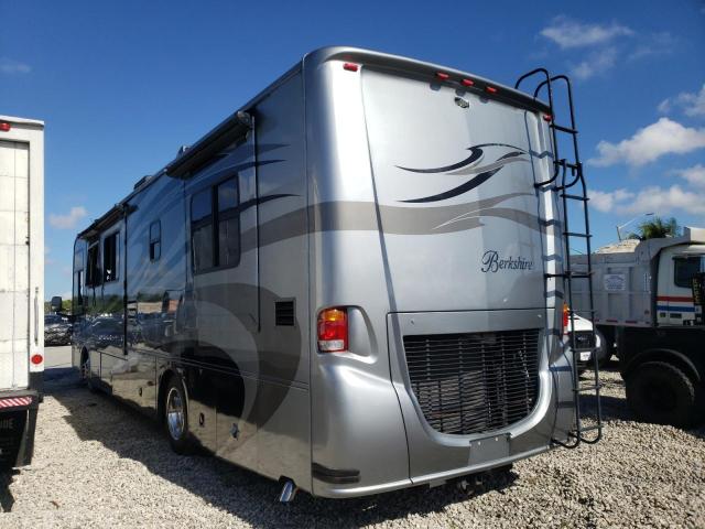 Photo 3 from auction – 2008 FREIGHTLINER CHASSIS X with VIN 4UZAB2DT08CZ61220