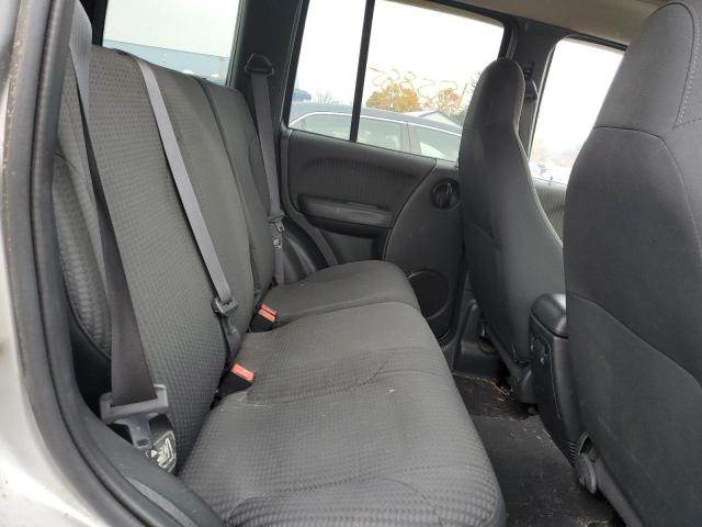 Photo 6 from auction – 2002 JEEP LIBERTY SP with VIN 1J4GL48K22W347827