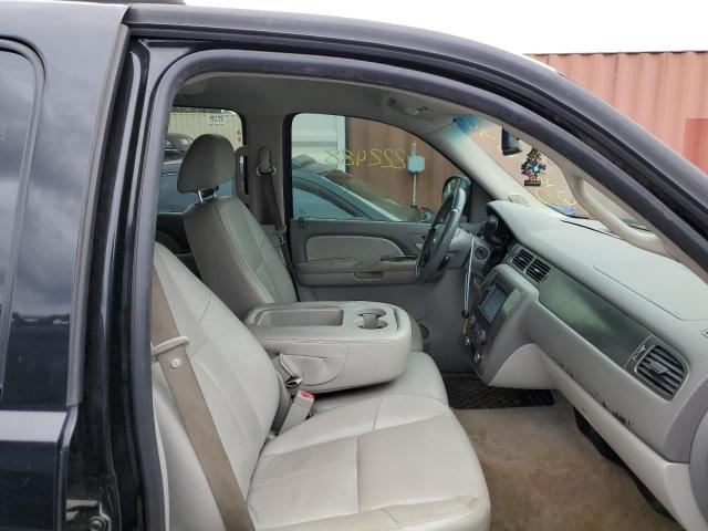 Photo 5 from auction – 2007 CHEVROLET SUBURBAN C with VIN 1GNFC16097J210977