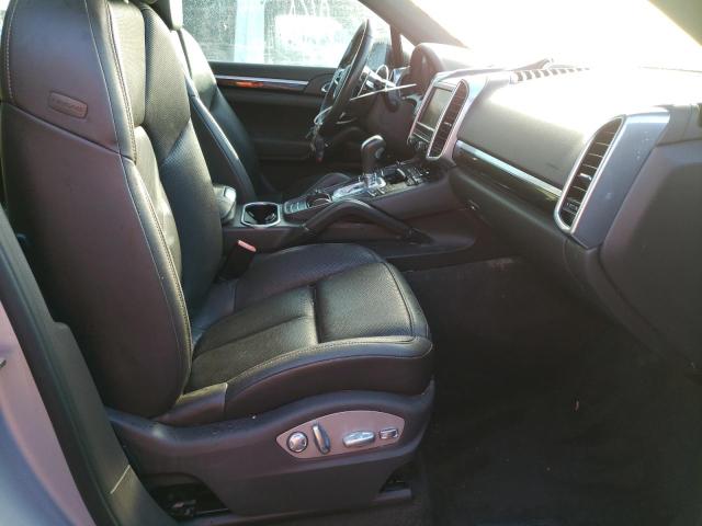 Photo 5 from auction – 2016 PORSCHE CAYENNE with VIN WP1AF2A2XGKA43949
