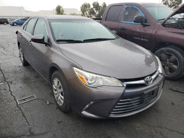 TOYOTA CAMRY LE 2017 with VIN 4T1BF1FK6HU279508 - Photo from auction