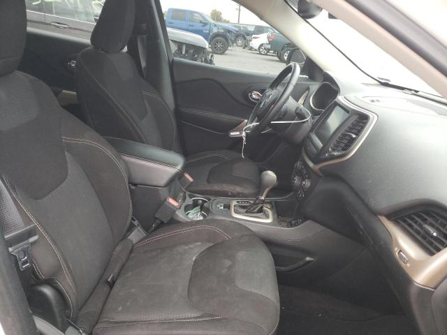 Photo 5 from auction – 2017 JEEP CHEROKEE L with VIN 1C4PJLCS5HW574712