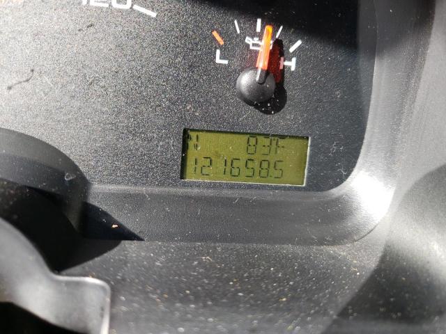 Photo 8 from auction – 2004 FORD F150 with VIN 1FTRX12W44NA76095