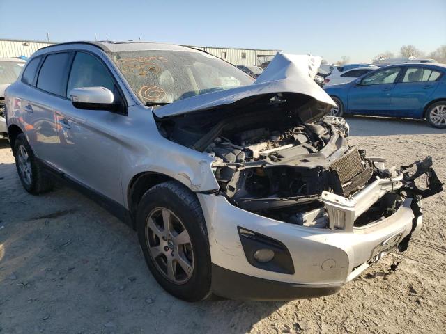VOLVO XC60 3.2 2010 with VIN YV4982DL5A2052095 - Photo from auction