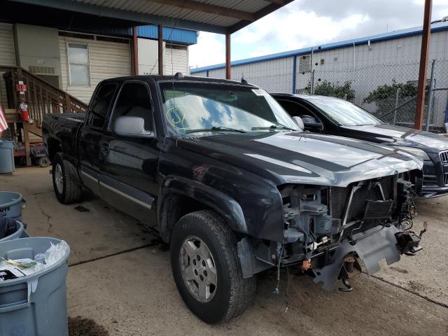 CHEVROLET SILVERADO 2004 with VIN 2GCEK19T941285083 - Photo from auction