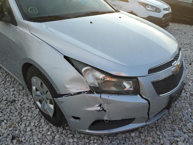 Photo 9 from auction – 2012 CHEVROLET CRUZE LS with VIN 1G1PC5SH1C7186626