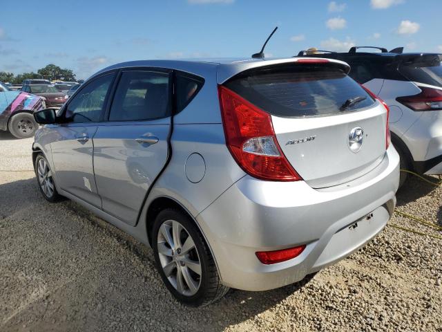 Photo 3 from auction – 2012 HYUNDAI ACCENT GLS with VIN KMHCU5AE8CU020479
