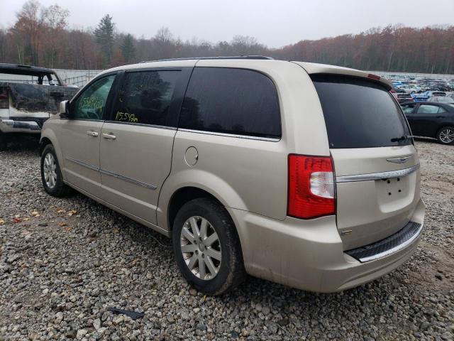 Photo 3 from auction – 2016 CHRYSLER TOWN & COU with VIN 2C4RC1BG9GR186118