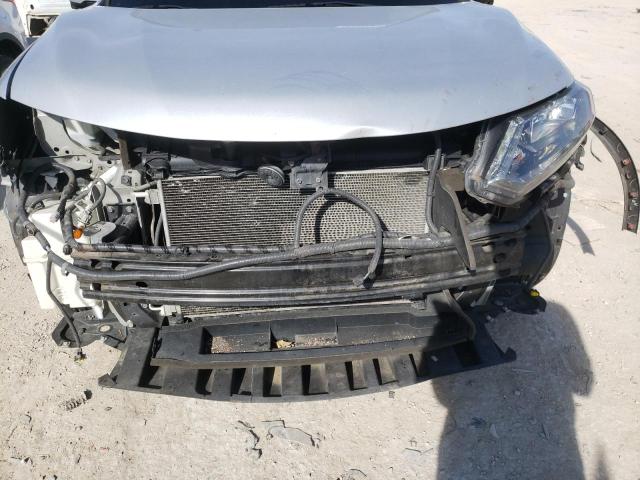 Photo 9 from auction – 2015 NISSAN ROGUE S with VIN 5N1AT2MV9FC922783