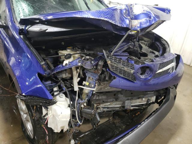 Photo 9 from auction – 2015 TOYOTA RAV4 LE with VIN 2T3BFREV7FW237475