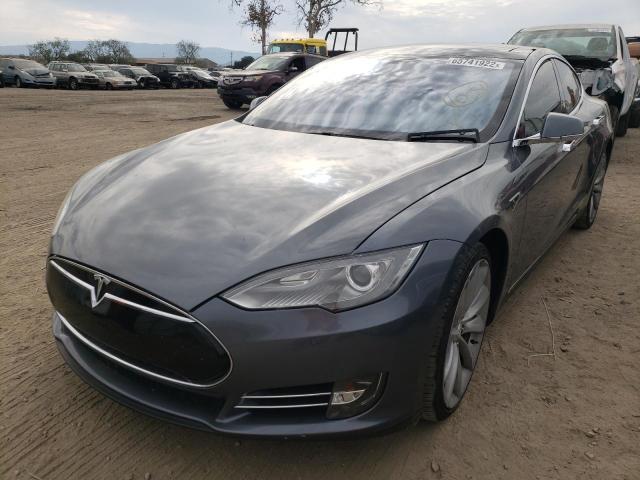 Photo 2 from auction – 2014 TESLA MODEL S with VIN 5YJSA1S16EFP32627