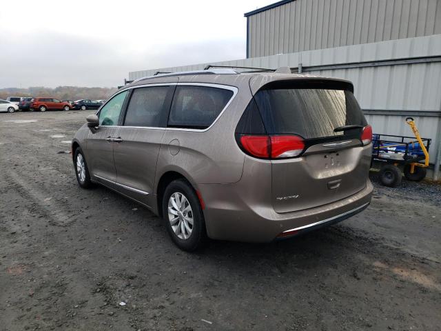 Фото 3 с аукциона – 2018 CHRYSLER PACIFICA T с VIN 2C4RC1BG4JR148920