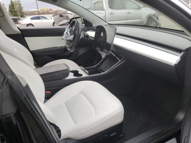 Photo 5 from auction – 2018 TESLA MODEL 3 with VIN 5YJ3E1EB2JF134901