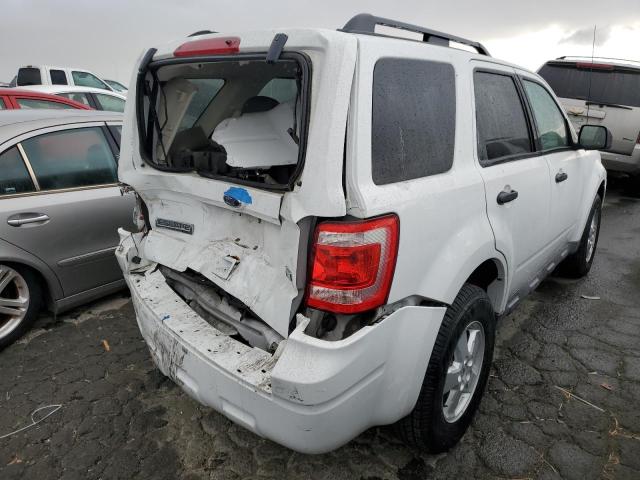 Photo 4 from auction – 2010 FORD ESCAPE with VIN 1FMCU0DG5AKA08671