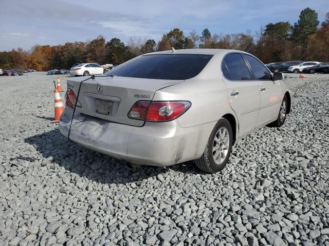 Photo 4 from auction – 2002 LEXUS ES 300 with VIN JTHBF30G420075128