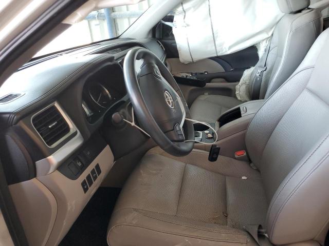 Photo 5 from auction – 2016 TOYOTA HIGHLANDER with VIN 5TDYKRFH4GS150456