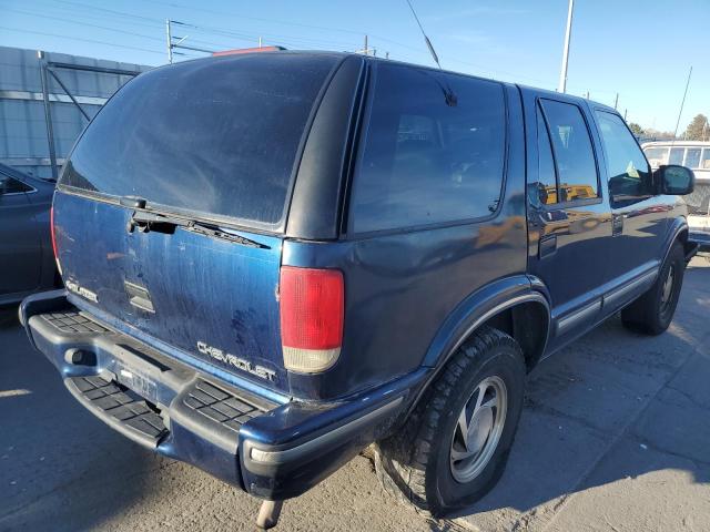Photo 4 from auction – 2001 CHEVROLET BLAZER with VIN 1GNDT13W612188518
