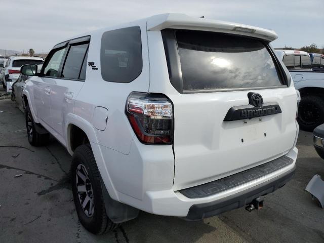 Photo 3 from auction – 2018 TOYOTA 4RUNNER SR with VIN JTEBU5JR1J5553733