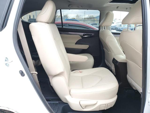 Photo 6 from auction – 2021 TOYOTA HIGHLANDER with VIN 5TDDZRBH5MS540087