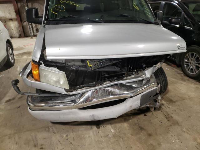 Photo 9 from auction – 2004 FORD ECONOLINE with VIN 1FDRE14L84HA00091