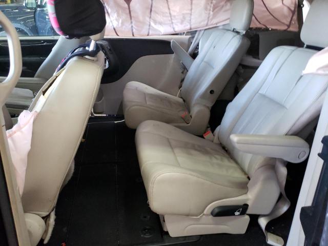 Photo 6 from auction – 2013 CHRYSLER TOWN & COU with VIN 2C4RC1BG4DR510622