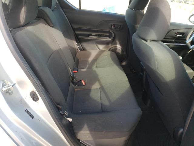 Photo 6 from auction – 2015 TOYOTA PRIUS C with VIN JTDKDTB37F1577116