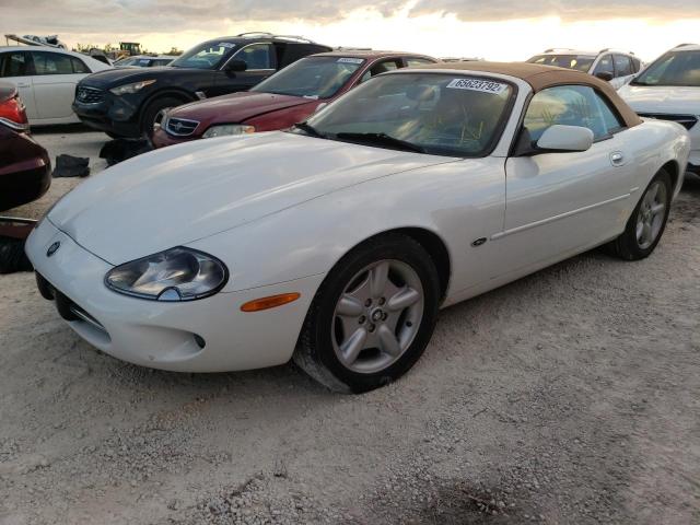 Photo 2 from auction – 1997 JAGUAR XK8 with VIN SAJGX2747VC013379