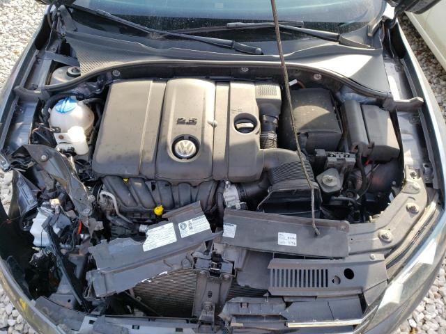 Photo 7 from auction – 2014 VOLKSWAGEN PASSAT S with VIN 1VWAH7A31EC020808
