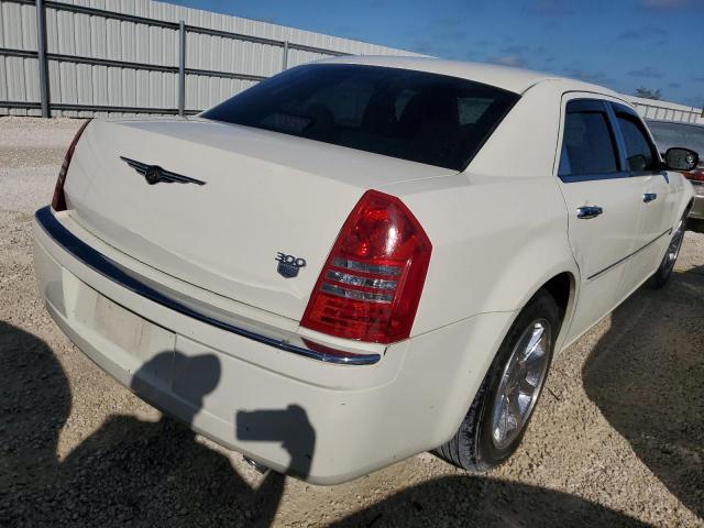 Photo 4 from auction – 2006 CHRYSLER 300C with VIN 2C3KA63H56H286463