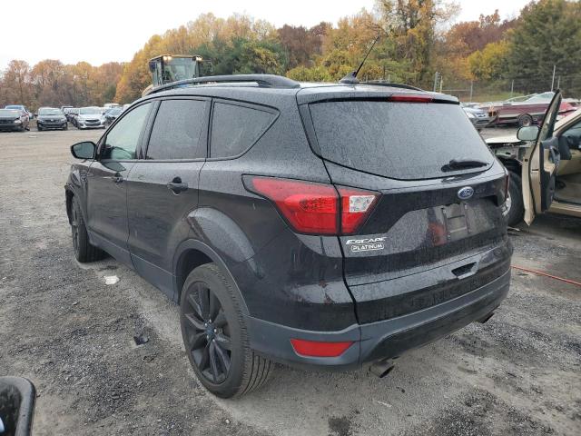 Photo 3 from auction – 2019 FORD ESCAPE SE with VIN 1FMCU0GD0KUA64640