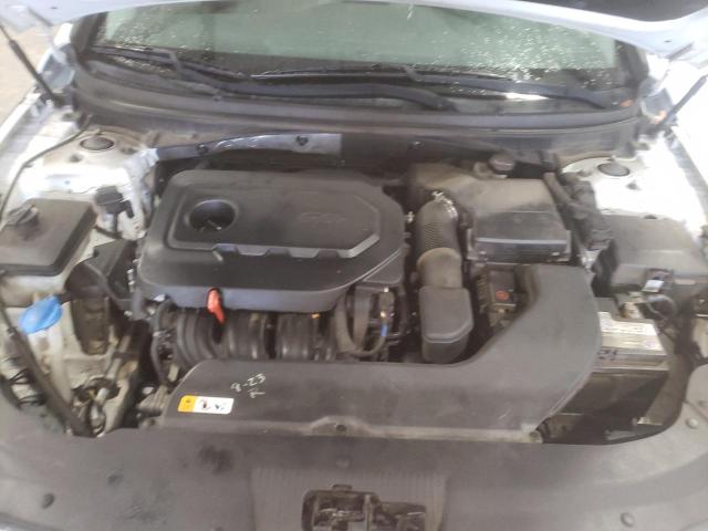 Photo 7 from auction – 2016 HYUNDAI SONATA SE with VIN 5NPE24AF9GH386912