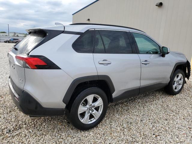 Photo 3 from auction – 2019 TOYOTA RAV4 XLE with VIN 2T3P1RFV3KC004529