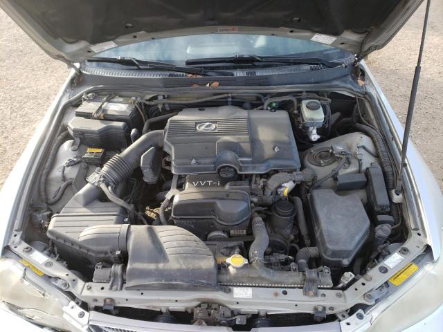 Photo 7 from auction – 2001 LEXUS IS 300 with VIN JTHBD182X10010978