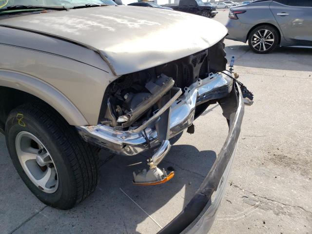 Photo 9 from auction – 2001 CHEVROLET BLAZER with VIN 1GNCS18W31K111080