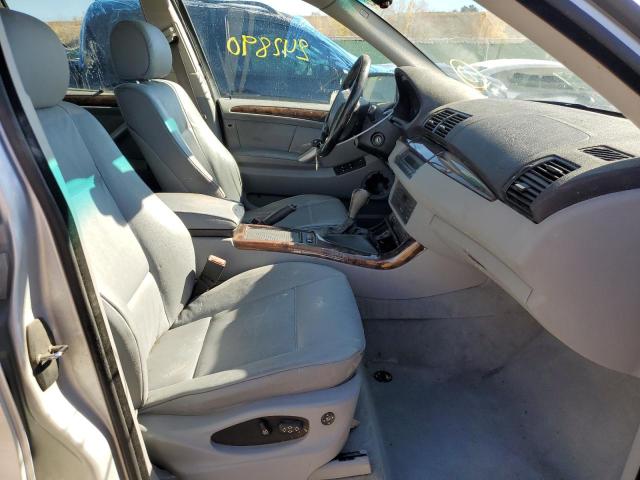 Photo 5 from auction – 2003 BMW X5 4.4I with VIN 5UXFB335X3LH46232